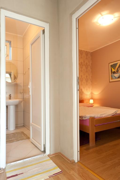 Apartments Vila Vrdnik Room photo